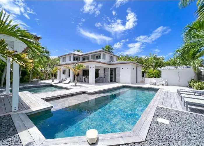 Villa Manzana : neuve 4ch 4sdb 2 piscines - LUXE