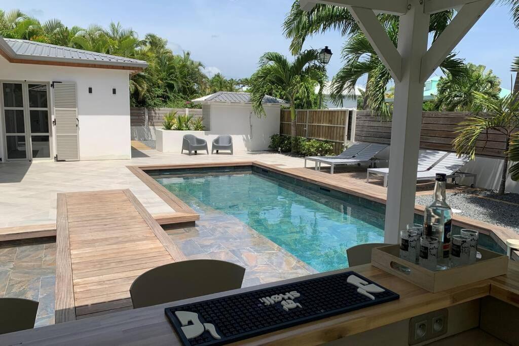 Manzana : Neuve 4ch 4sdb 2 Piscines - Luxe * Saint-Francois (Grande-Terre)