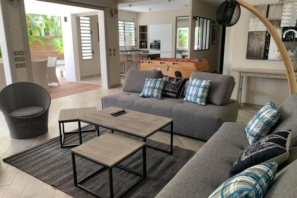 Villa Manzana : Neuve 4ch 4sdb 2 Piscines - Luxe *