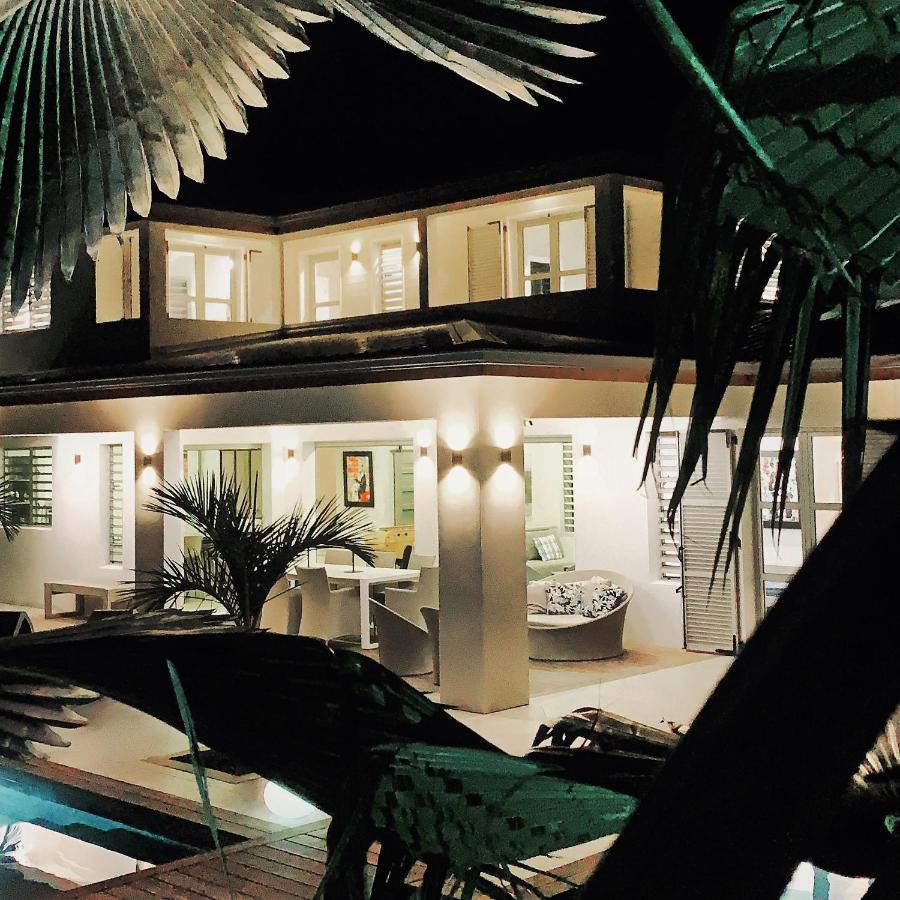 Manzana : Neuve 4ch 4sdb 2 Piscines - Luxe Villa